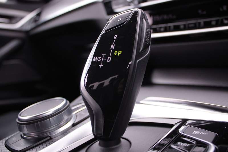 2018 BMW 5 SERIES 2018 BMW 5 SERIES