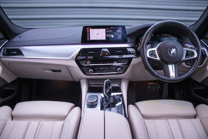 2020 BMW 5 SERIES 2020 BMW 5 SERIES