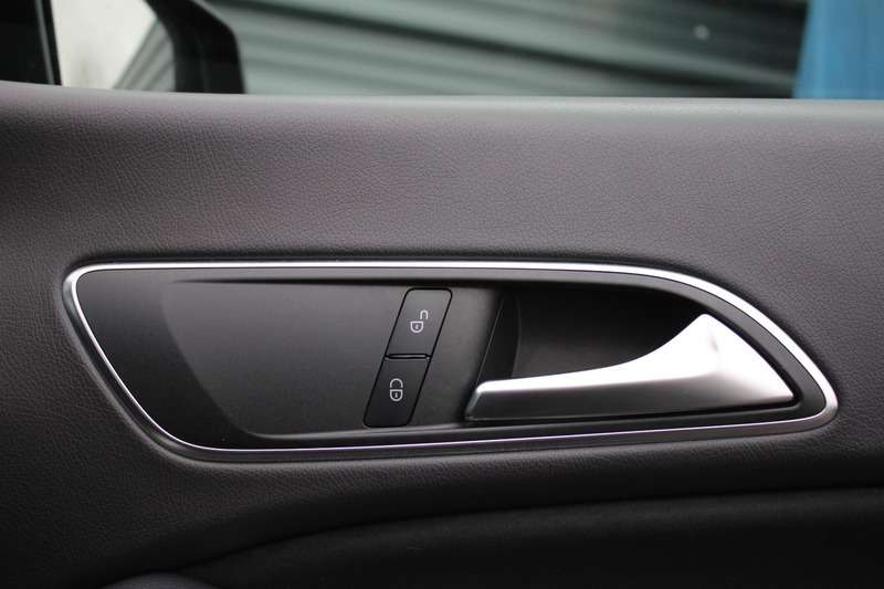 2018 MERCEDES CLA 2018 MERCEDES CLA