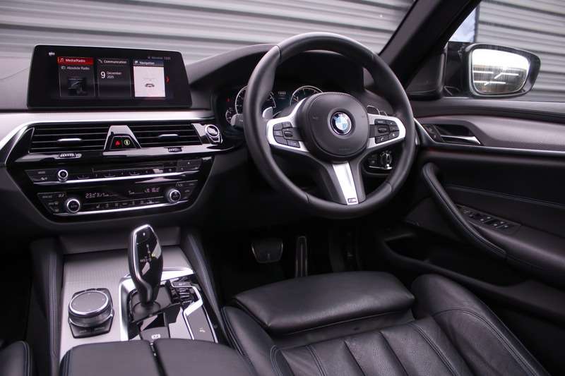 2018 BMW 5 SERIES 2018 BMW 5 SERIES