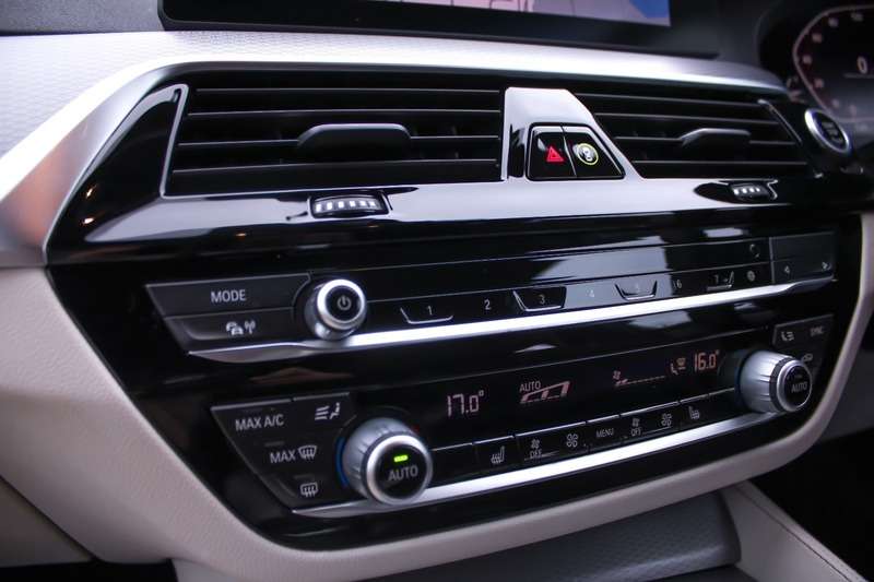 2020 BMW 5 SERIES 2020 BMW 5 SERIES