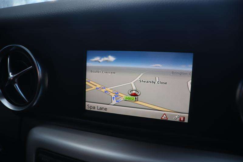 2011 MERCEDES-BENZ SLK 2011 MERCEDES-BENZ SLK