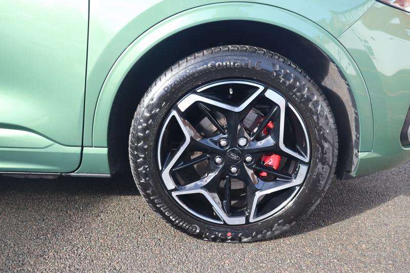 2025 FORD KUGA 2025 FORD KUGA