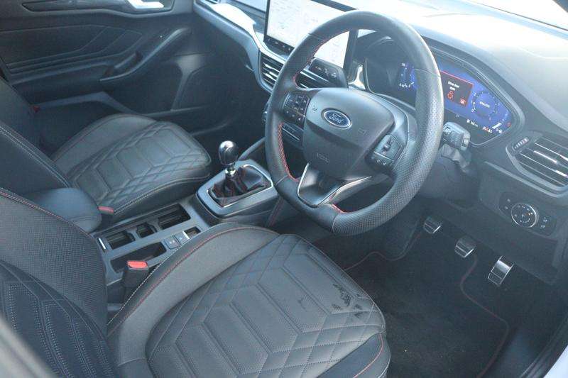 2023 FORD FOCUS 2023 FORD FOCUS