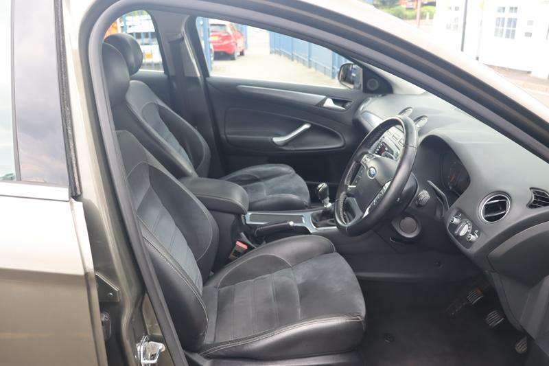 2013 FORD MONDEO 2013 FORD MONDEO
