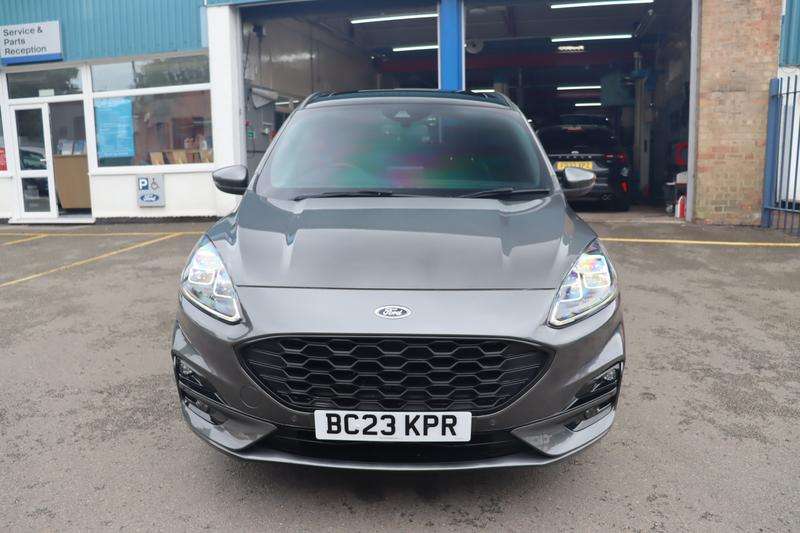 A 2023 FORD KUGA 2.5h Duratec ST-Line X Edition SUV 5dr Petrol Hybrid CVT Euro 6 (s/s) (190 ps) A 2023 FORD KUGA 2.5h Duratec ST-Line X Edition SUV 5dr Petrol Hybrid CVT Euro 6 (s/s) (190 ps)