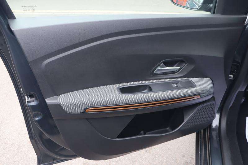 2022 DACIA SANDERO STEPWAY 2022 DACIA SANDERO STEPWAY