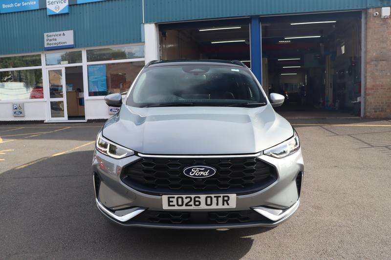 A 2026 FORD KUGA 2.5 Duratec 14.4kWh ST-Line X SUV 5dr Petrol Plug-in Hybrid CVT Euro 6 (s/s) (243 ps) A 2026 FORD KUGA 2.5 Duratec 14.4kWh ST-Line X SUV 5dr Petrol Plug-in Hybrid CVT Euro 6 (s/s) (243 ps)