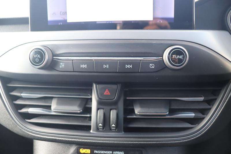 2022 FORD FOCUS 2022 FORD FOCUS