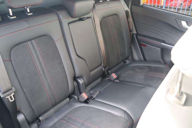 2025 FORD KUGA 2025 FORD KUGA