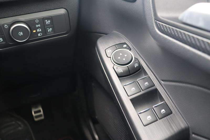 2025 FORD KUGA 2025 FORD KUGA
