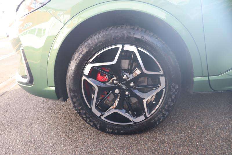 2025 FORD KUGA 2025 FORD KUGA