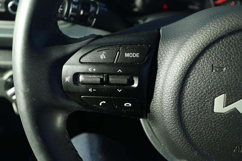 2023 KIA RIO 2023 KIA RIO