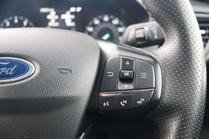 2022 FORD FOCUS 2022 FORD FOCUS