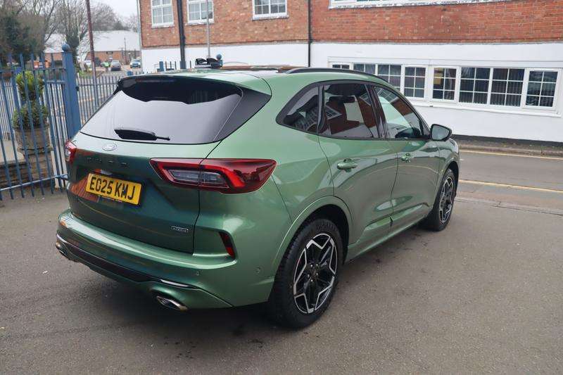 2025 FORD KUGA 2025 FORD KUGA