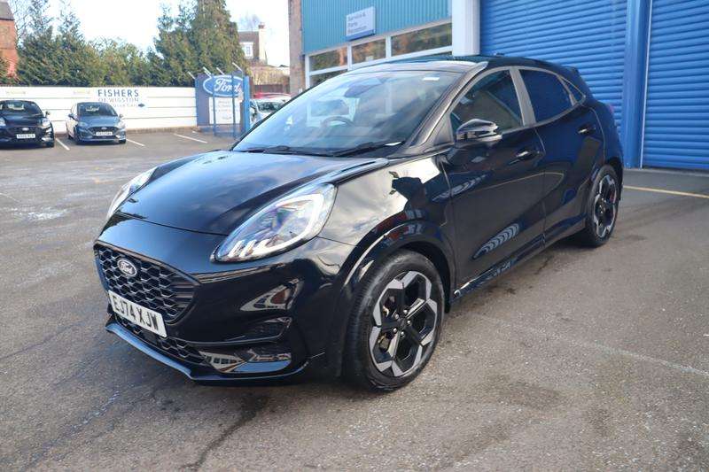 A 2024 FORD PUMA 1.0T EcoBoost MHEV ST-Line X SUV 5dr Petrol Hybrid Manual Euro 6 (s/s) (125 ps) A 2024 FORD PUMA 1.0T EcoBoost MHEV ST-Line X SUV 5dr Petrol Hybrid Manual Euro 6 (s/s) (125 ps)