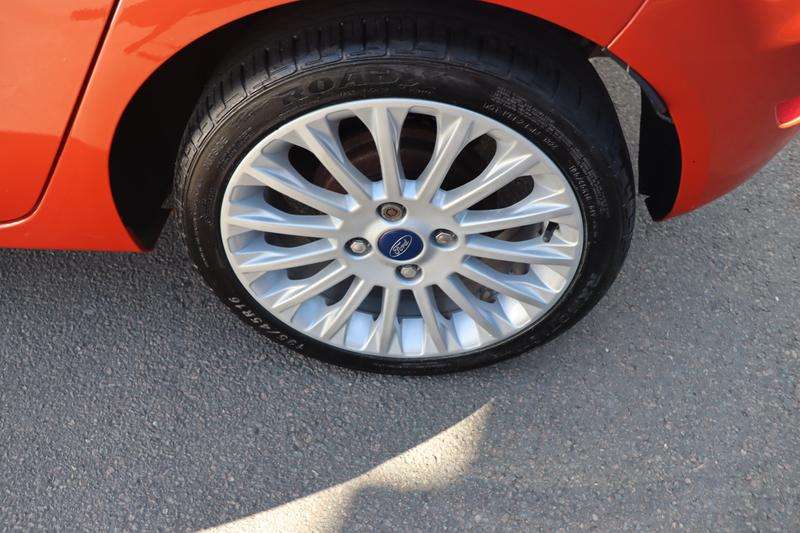 2012 FORD FIESTA 2012 FORD FIESTA