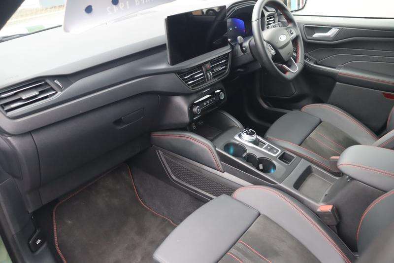 2025 FORD KUGA 2025 FORD KUGA