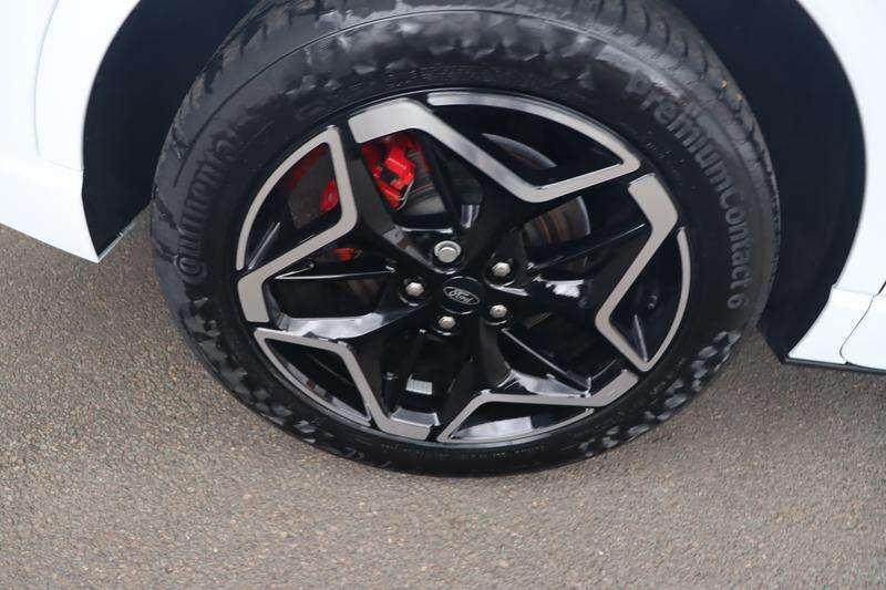 2025 FORD KUGA 2025 FORD KUGA
