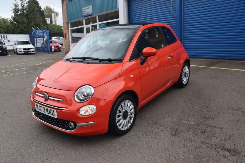 A 2023 FIAT 500 1.0 MHEV Hatchback 3dr Petrol Manual Euro 6 (s/s) (70 bhp) A 2023 FIAT 500 1.0 MHEV Hatchback 3dr Petrol Manual Euro 6 (s/s) (70 bhp)
