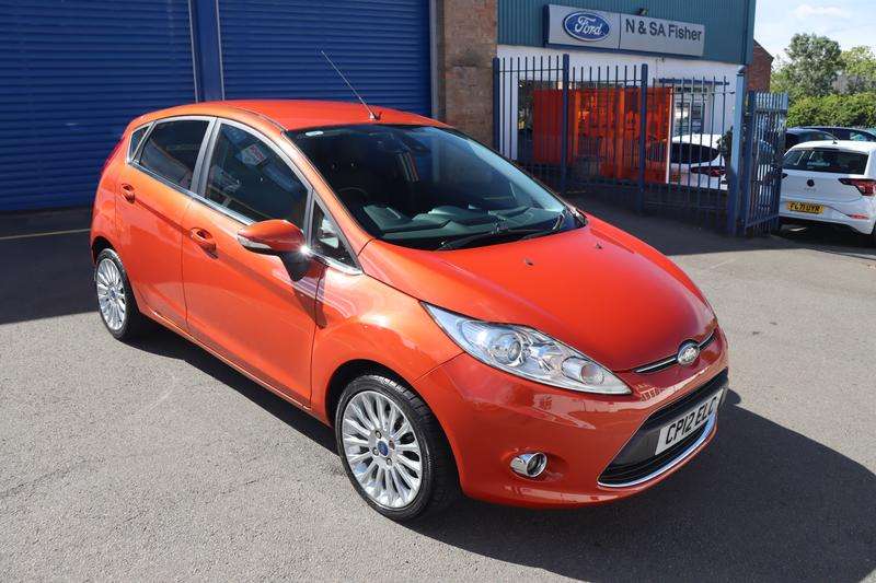 A 2012 FORD FIESTA 1.4 Titanium Hatchback 5dr Petrol Automatic (154 g/km, 94 bhp) A 2012 FORD FIESTA 1.4 Titanium Hatchback 5dr Petrol Automatic (154 g/km, 94 bhp)