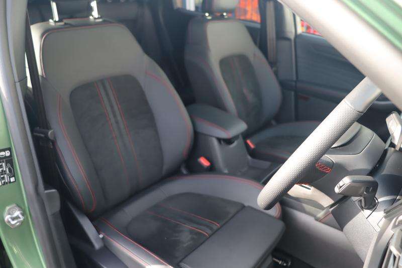 2025 FORD KUGA 2025 FORD KUGA