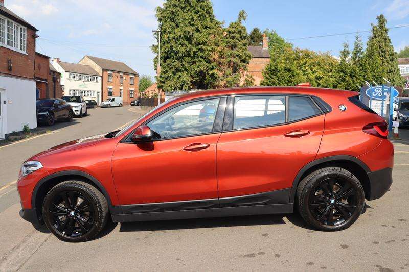 A 2022 BMW X2 2.0 20i Sport SUV 5dr Petrol DCT sDrive Euro 6 (s/s) (178 ps) A 2022 BMW X2 2.0 20i Sport SUV 5dr Petrol DCT sDrive Euro 6 (s/s) (178 ps)