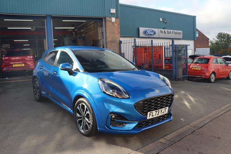 A 2023 FORD PUMA 1.0T EcoBoost MHEV ST-Line SUV 5dr Petrol Hybrid Manual Euro 6 (s/s) (125 ps) A 2023 FORD PUMA 1.0T EcoBoost MHEV ST-Line SUV 5dr Petrol Hybrid Manual Euro 6 (s/s) (125 ps)