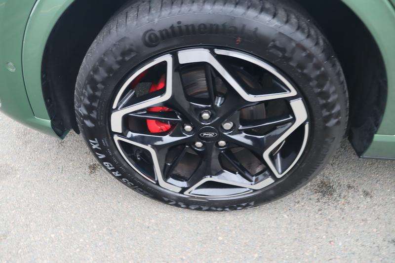 2025 FORD KUGA 2025 FORD KUGA