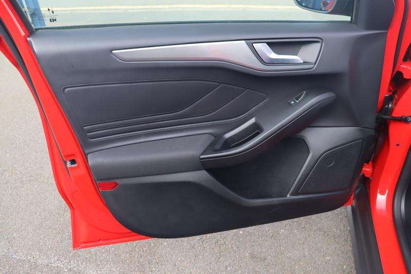 2025 FORD FOCUS 2025 FORD FOCUS