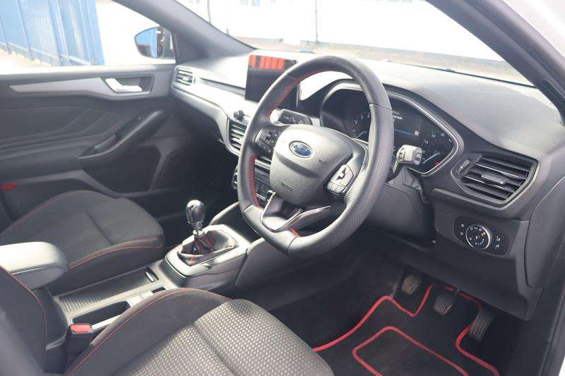 2022 FORD FOCUS 2022 FORD FOCUS