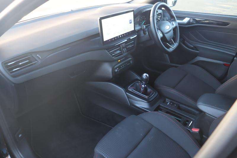 2025 FORD FOCUS 2025 FORD FOCUS