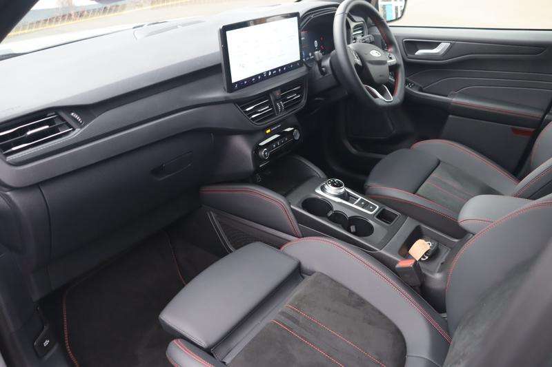 2025 FORD KUGA 2025 FORD KUGA