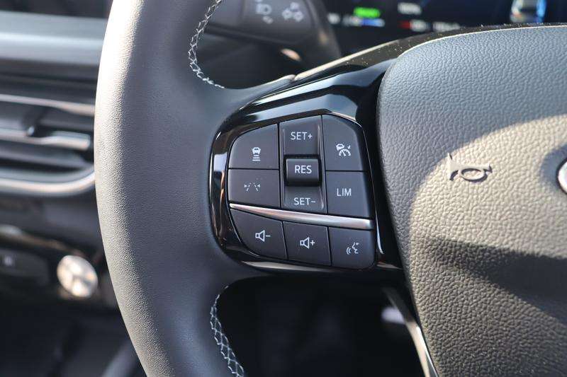 2025 FORD KUGA 2025 FORD KUGA