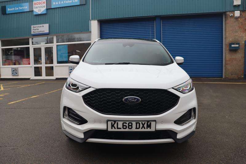A 2019 FORD EDGE 2.0 EcoBlue ST-Line SUV 5dr Diesel Auto AWD Euro 6 (s/s) (238 ps) A 2019 FORD EDGE 2.0 EcoBlue ST-Line SUV 5dr Diesel Auto AWD Euro 6 (s/s) (238 ps)