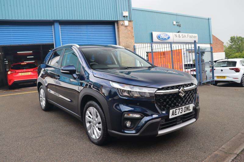 A 2023 SUZUKI S-CROSS 1.5h Motion SUV 5dr Petrol Hybrid AGS Auto Euro 6 (s/s) (115 ps) A 2023 SUZUKI S-CROSS 1.5h Motion SUV 5dr Petrol Hybrid AGS Auto Euro 6 (s/s) (115 ps)
