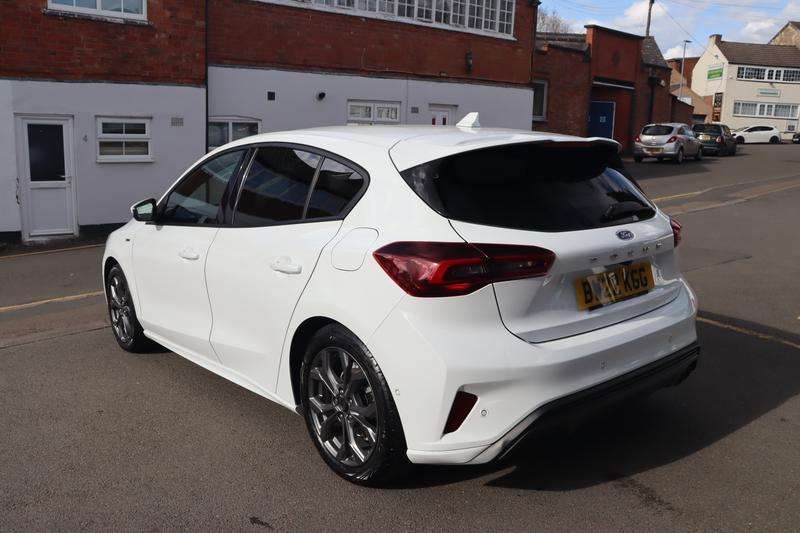 2022 FORD FOCUS 2022 FORD FOCUS