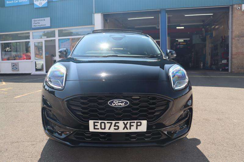 A 2025 FORD PUMA 1.0T EcoBoost MHEV ST-Line X SUV 5dr Petrol Hybrid Manual Euro 6 (s/s) (125 ps) A 2025 FORD PUMA 1.0T EcoBoost MHEV ST-Line X SUV 5dr Petrol Hybrid Manual Euro 6 (s/s) (125 ps)