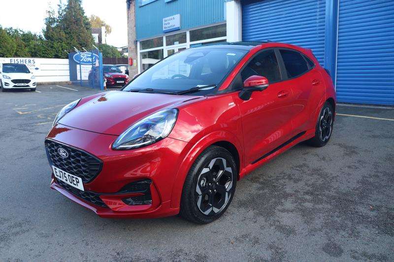 A 2025 FORD PUMA 1.0T EcoBoost MHEV ST-Line X SUV 5dr Petrol Hybrid DCT Euro 6 (s/s) (125 ps) A 2025 FORD PUMA 1.0T EcoBoost MHEV ST-Line X SUV 5dr Petrol Hybrid DCT Euro 6 (s/s) (125 ps)