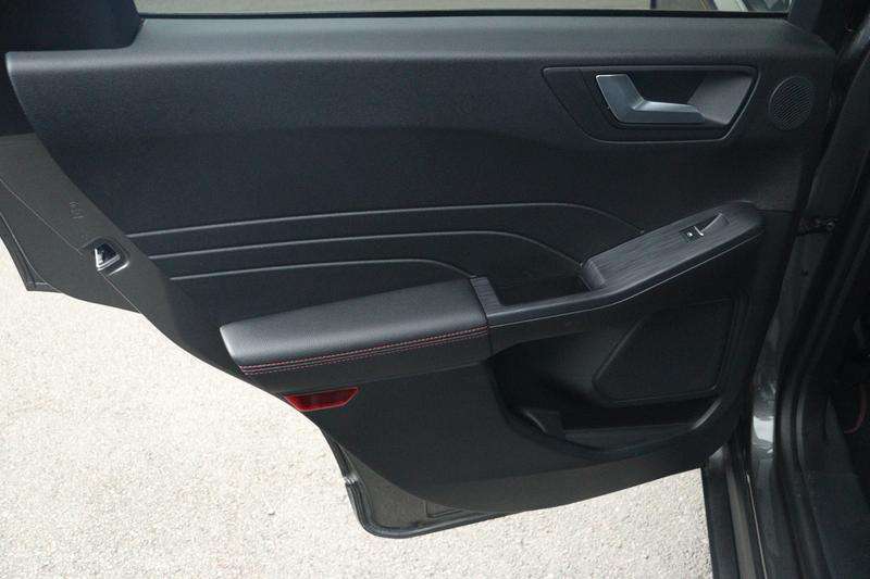 2023 FORD KUGA 2023 FORD KUGA