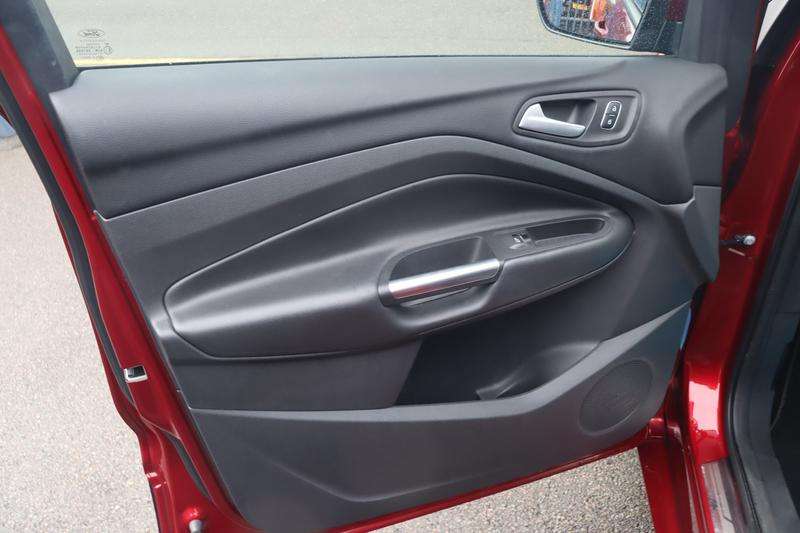 2017 FORD KUGA 2017 FORD KUGA