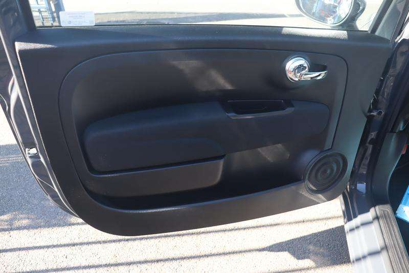 2020 FIAT 500 2020 FIAT 500