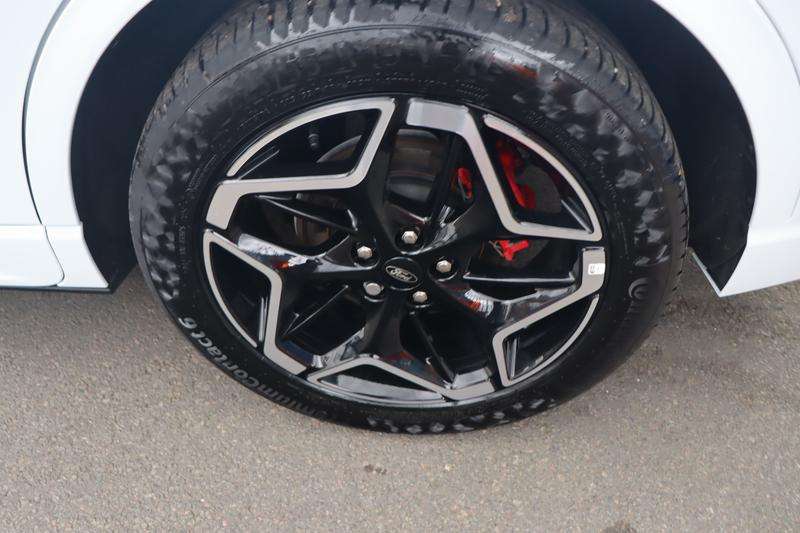 2025 FORD KUGA 2025 FORD KUGA