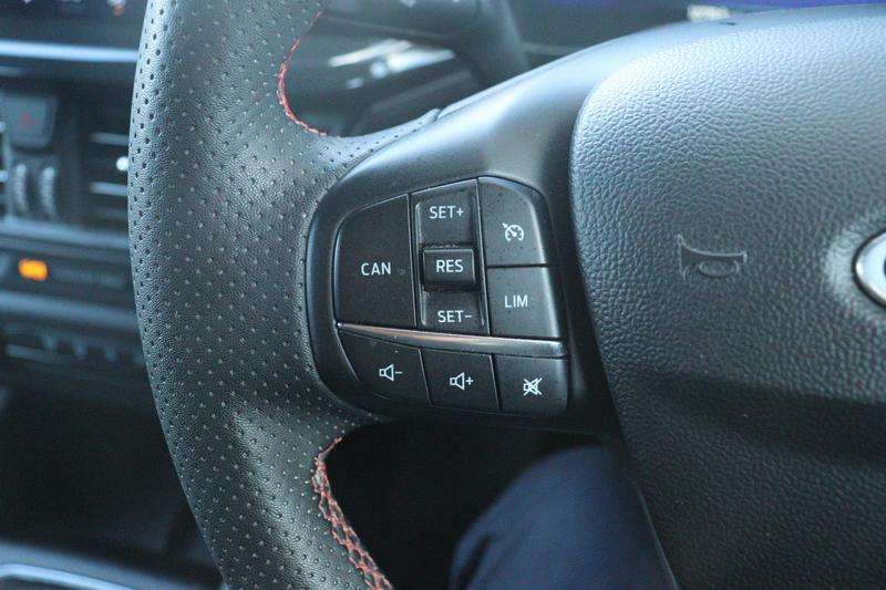 2023 FORD FOCUS 2023 FORD FOCUS