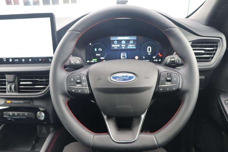 2025 FORD KUGA 2025 FORD KUGA
