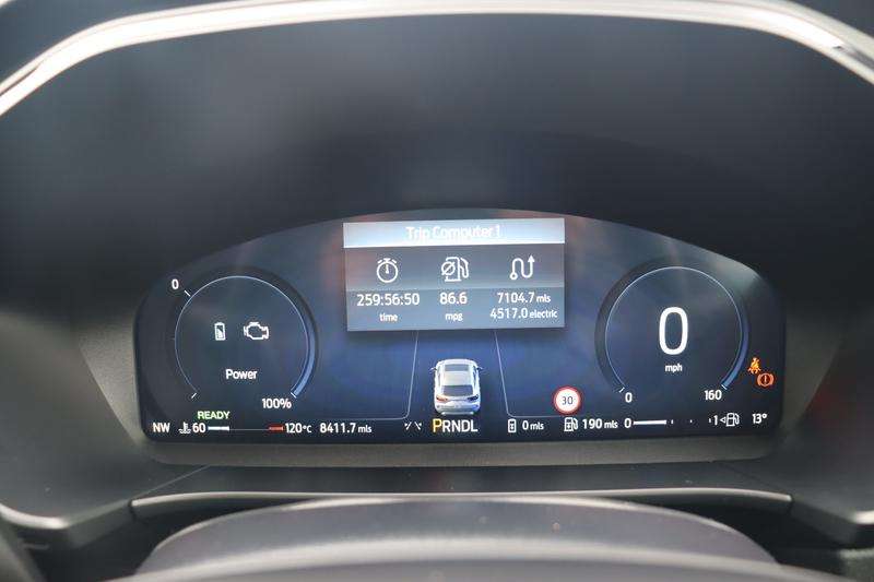 2025 FORD KUGA 2025 FORD KUGA