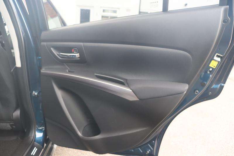 2023 SUZUKI S-CROSS 2023 SUZUKI S-CROSS