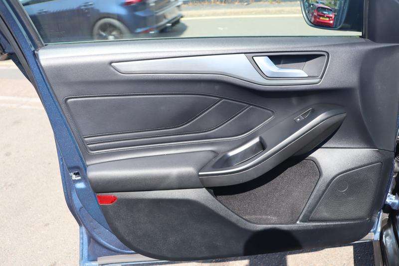 2021 FORD FOCUS 2021 FORD FOCUS