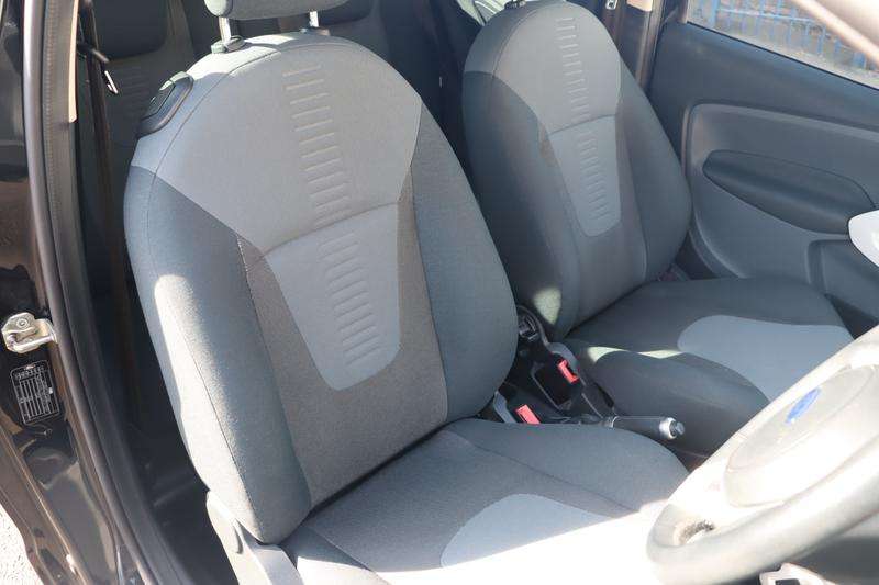 2013 FORD KA 2013 FORD KA