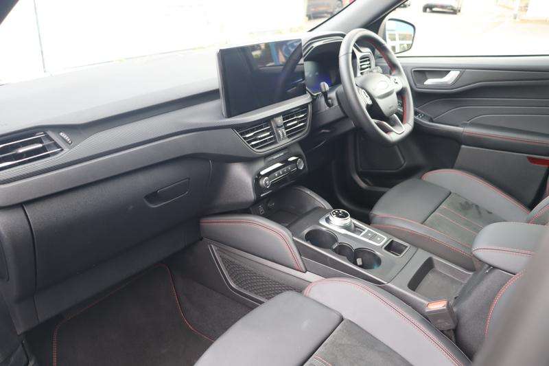 2025 FORD KUGA 2025 FORD KUGA